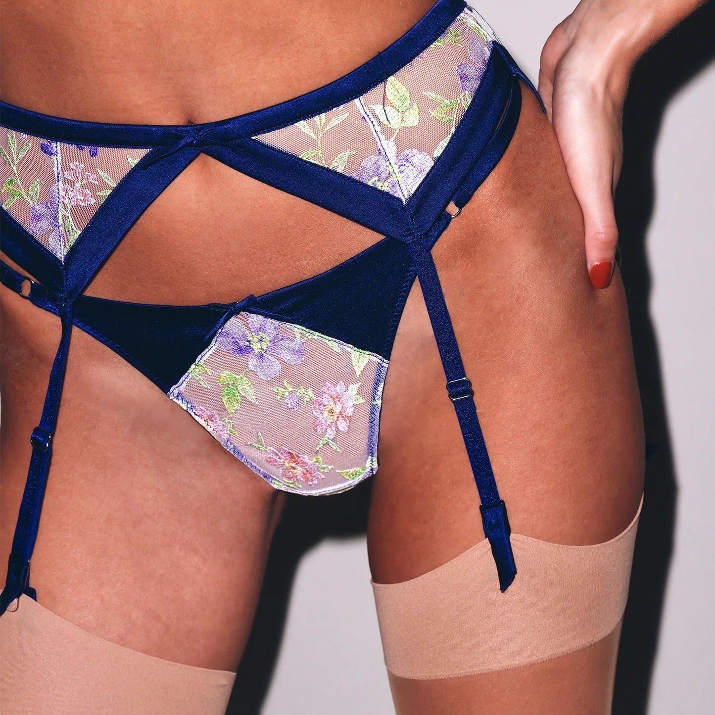 Fleur Du Mal Elara Embroidery Thong