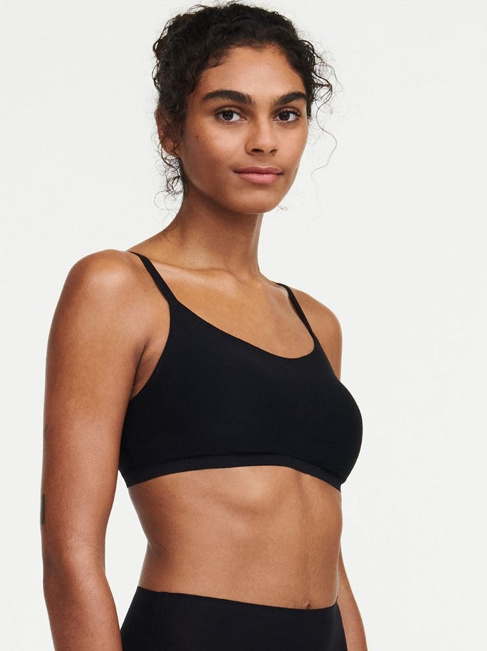 Load image into Gallery viewer, Chantelle Soft Stretch Scoop Padded Bralette
