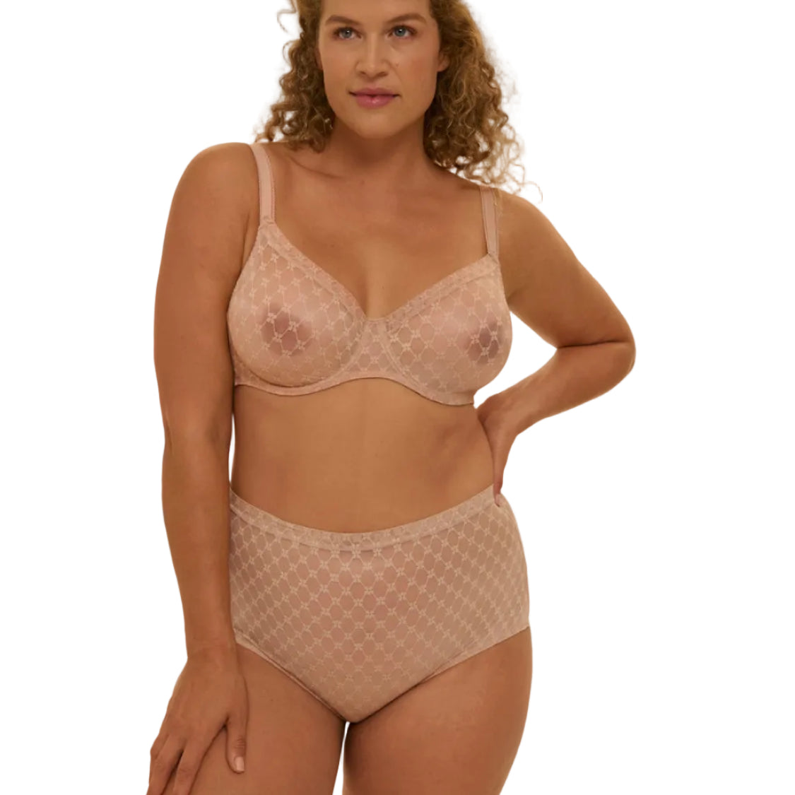 Simone Perele Plume Control Brief