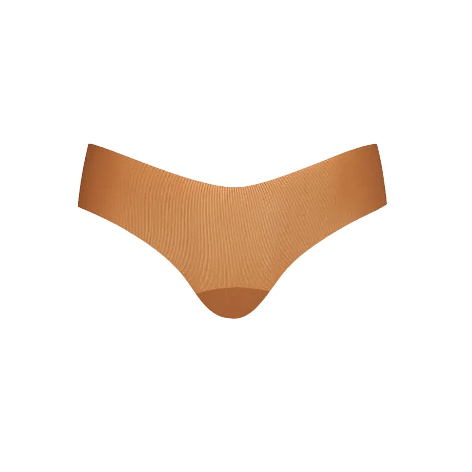 Commando Invisible Rib One Size Thong